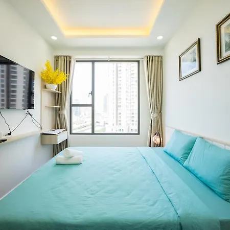 2Brs City View In The Heart Of Saigon - Free Infinity Pool-3